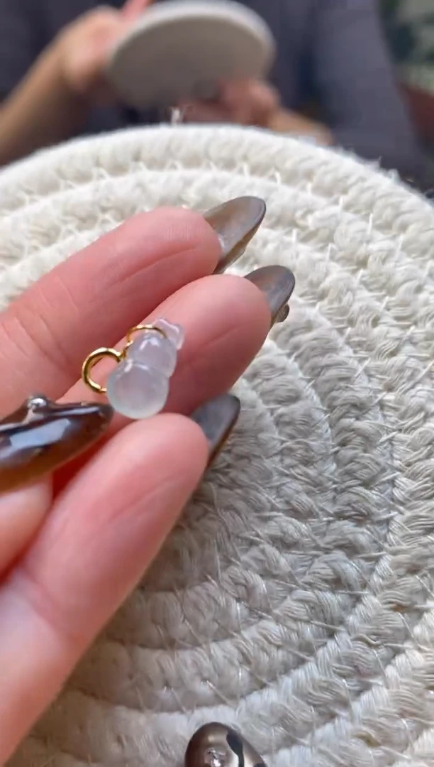 颈饰未镶嵌翡翠净货10910