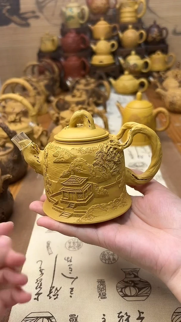 茶壶紫砂?***?山水人家金钟壶