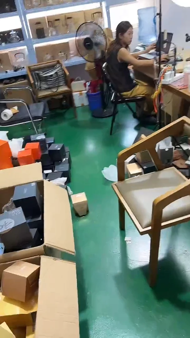 幻彩淡然墨绿色黑金。。。。。。