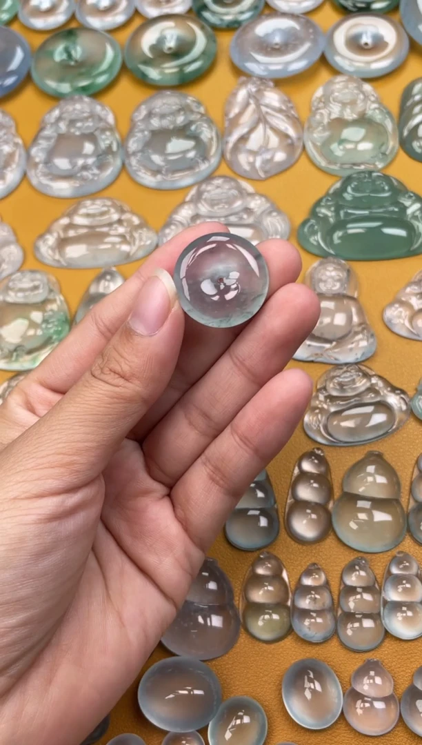 翡翠未镶嵌吊坠(不含链)扣子22 4.7
