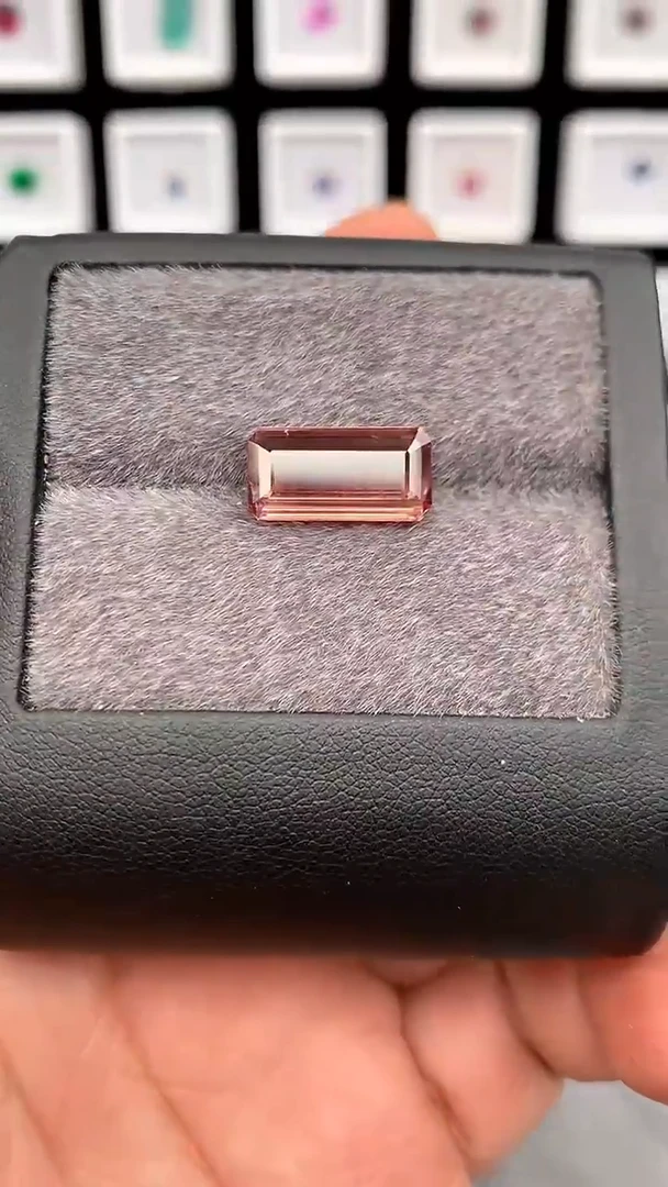 裸石未镶嵌碧玺约5.1克拉