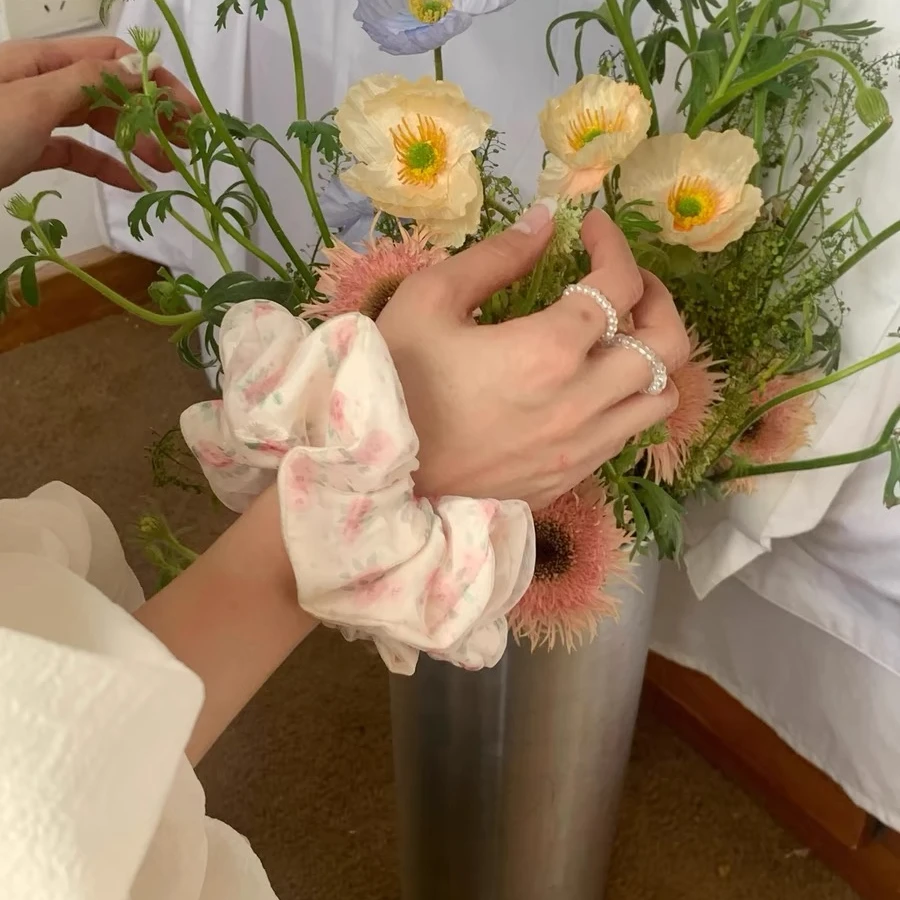 2025时尚甜美风女发绳发卡发圈ins法式轻奢头饰气质百搭时尚