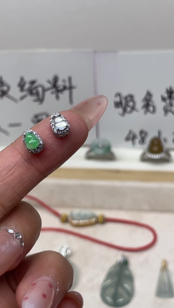 颈饰银S925镶嵌翡翠（16号链接）纯天然A货缅甸翡翠葫芦潘拉拉