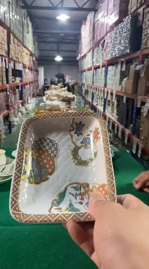 瓷片碗碟好物一件不留@@1