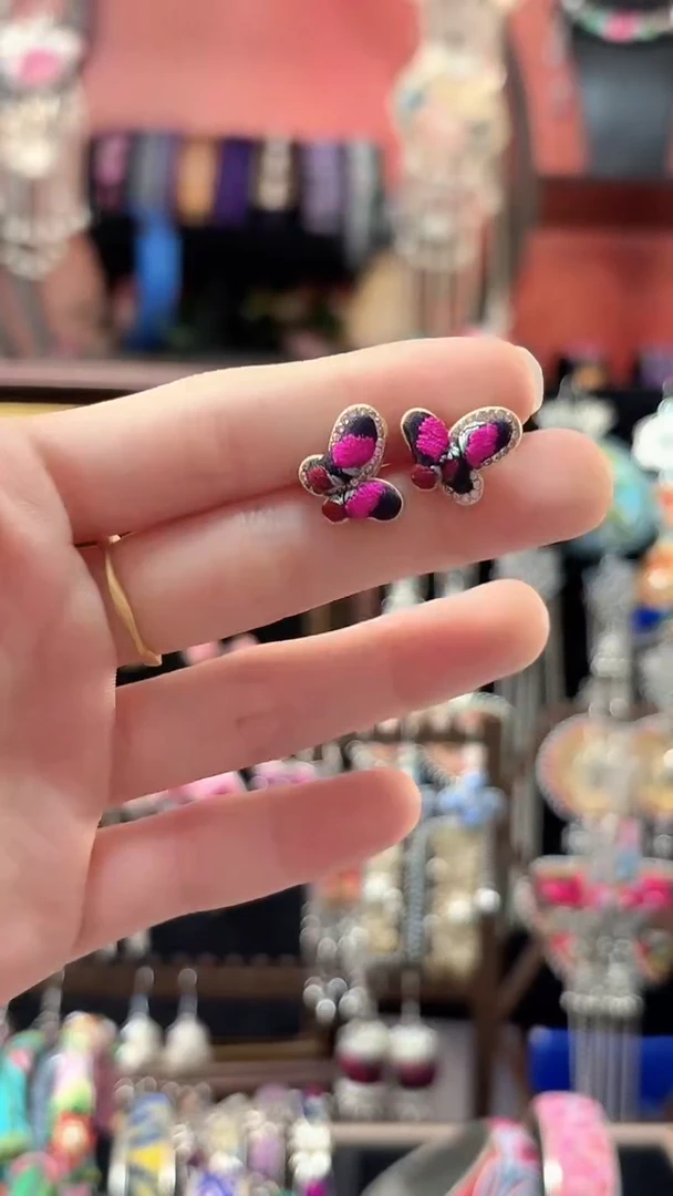 织绣 云织谣民族风精美饰品   395