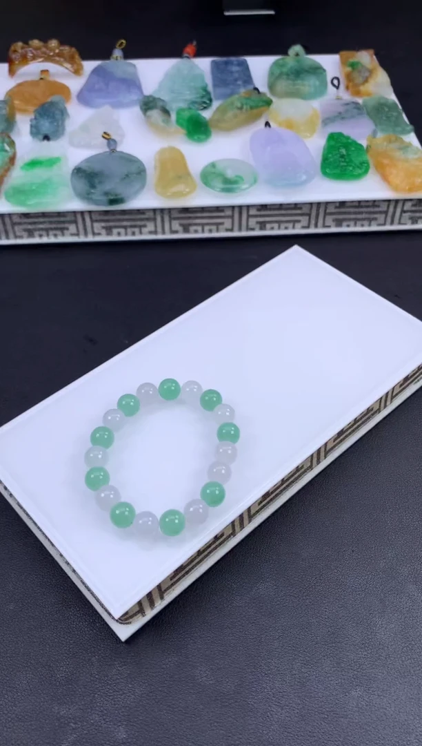 未镶嵌定制翡翠Z**行翡翠