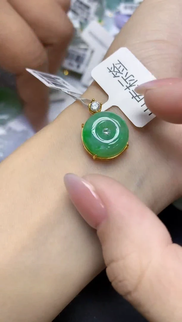 颈饰未镶嵌翡翠天然缅甸翡翠A货多样性发一件