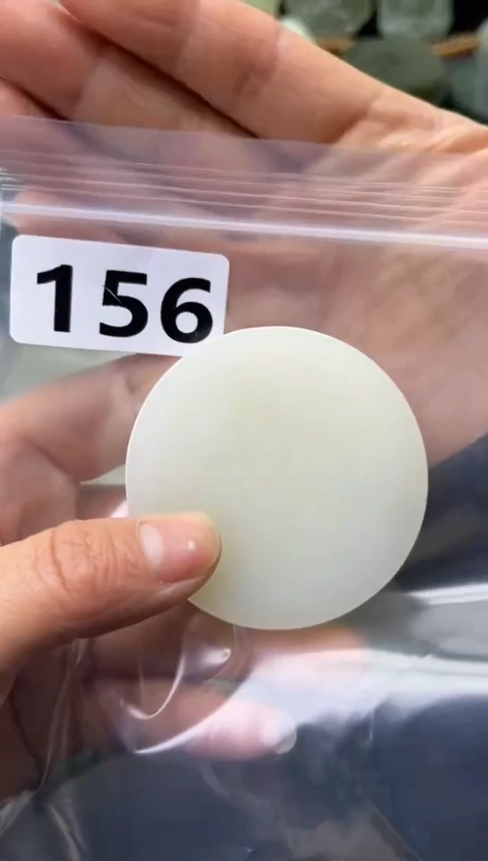 未镶嵌和田玉珠宝半成品镯芯