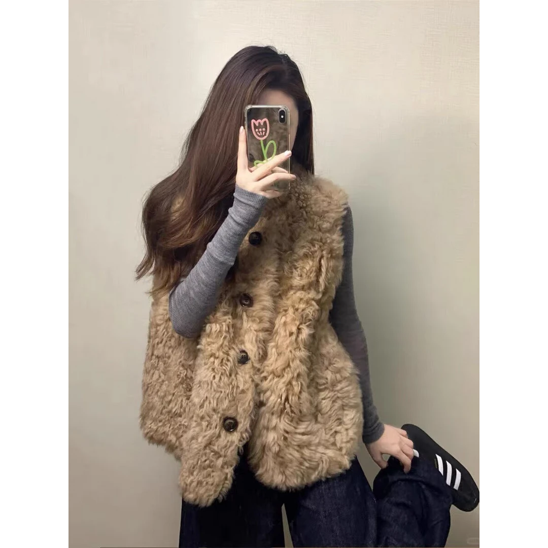 韩系羊羔毛马甲女2025秋冬新款外搭独特超好看小个子短款无袖上衣