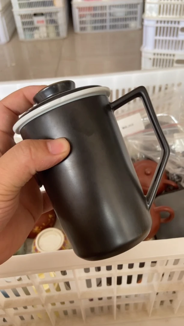 杯无运费险有瑕疵的摄影的产品有使用过的痕迹有点脏介意勿拍