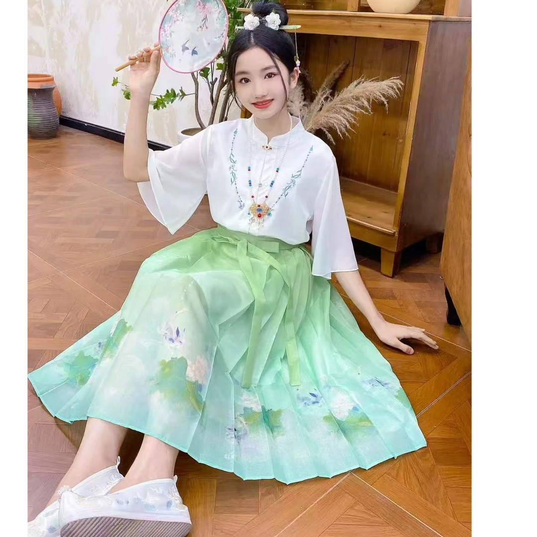 2411高端专享夏款女宝马面裙套装绿色（门店）