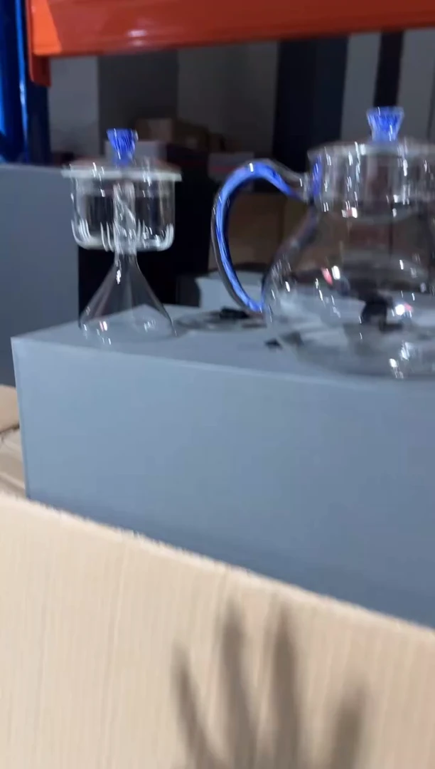 【闪购商品】微瑕蓝凤尾玲珑壶单只