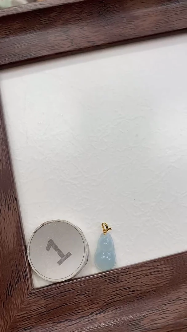 颈饰18K金镶嵌翡翠天然缅甸a货翡翠(多样性发其一