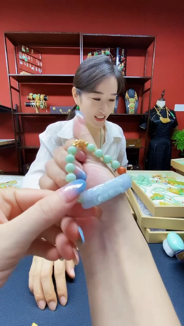 颈饰未镶嵌翡翠翡翠手串