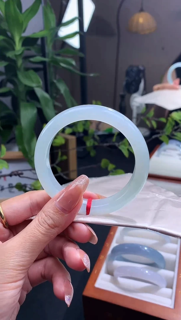 翡翠手镯未镶嵌 54＋ 晴水 5号