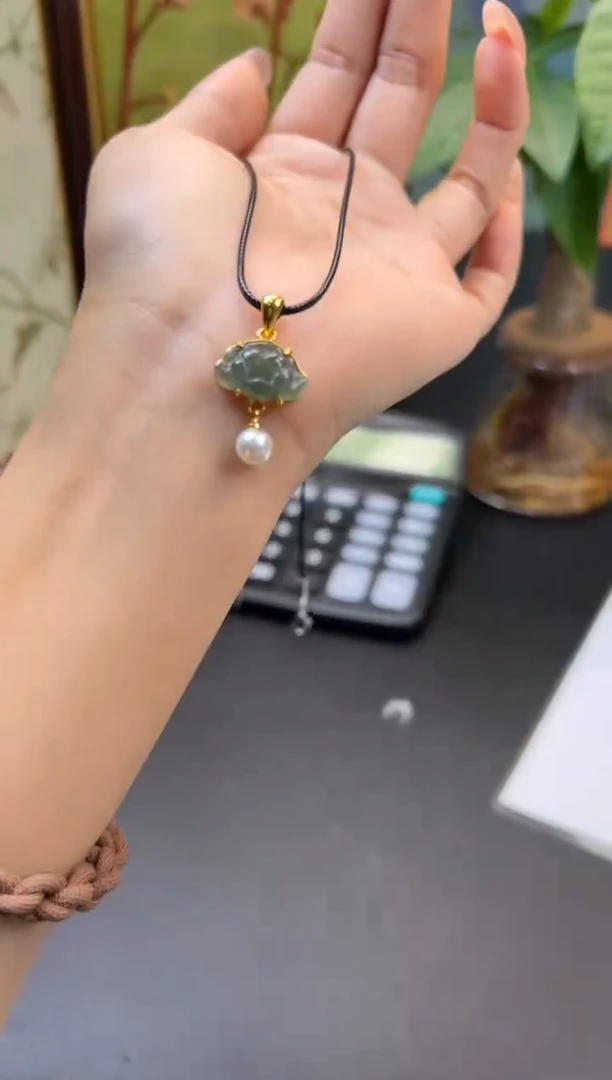 吊坠(不含链)未镶嵌翡翠FL25100508-多样性发一