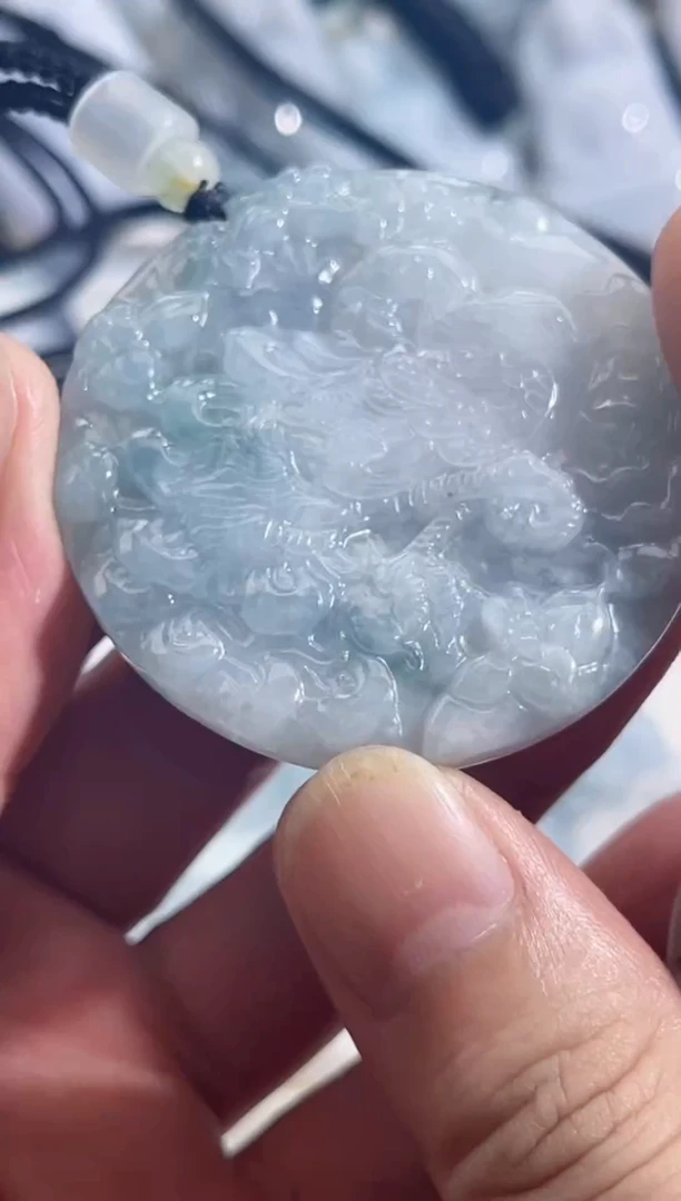 颈饰未镶嵌翡翠11/18/15