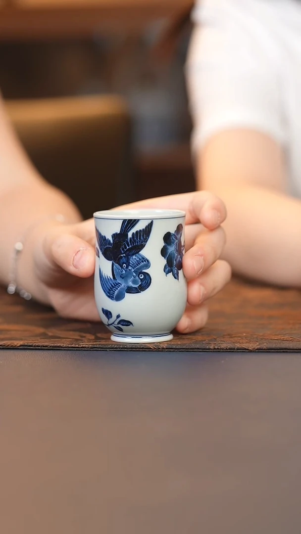 志纯窑山茶花闻香杯