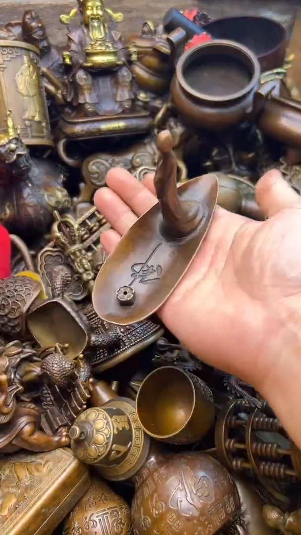 精美铜器，点击下单