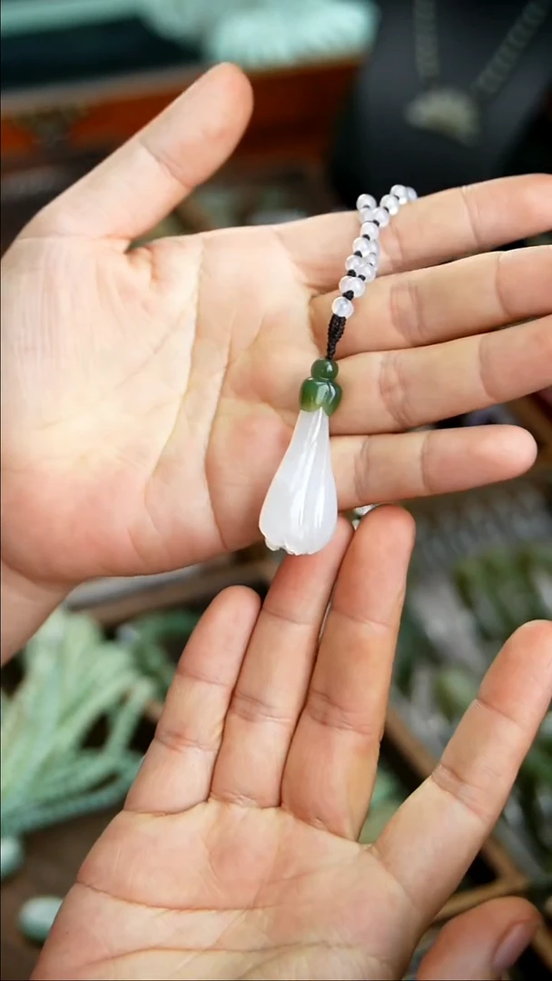 颈饰未镶嵌和田玉004