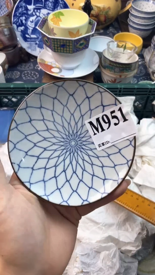 瓷片香*[○･｀Д´･ ○][○･｀Д´･ ○]