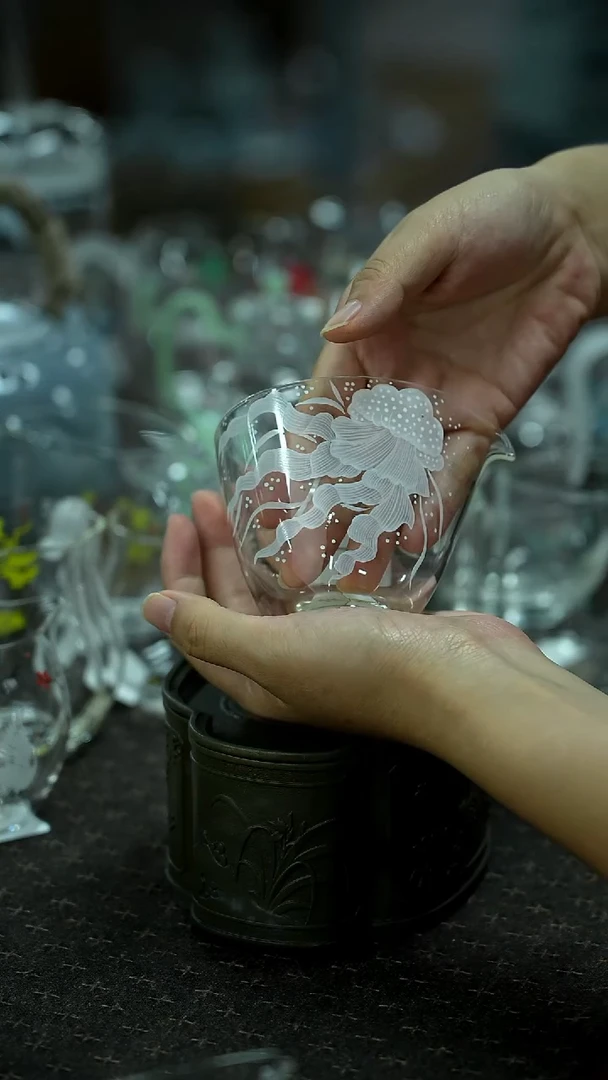 开仓百款全手绘玻璃放漏