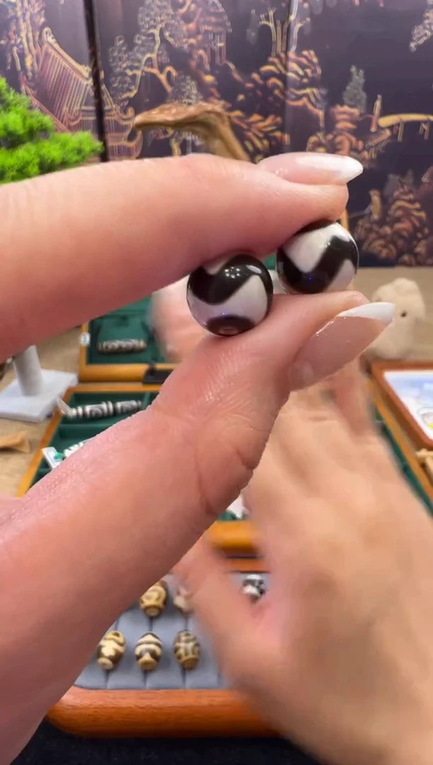 合金颈饰玛瑙/玉髓（覆膜）4.(微瑕随机发货)