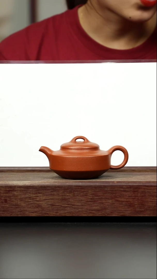 紫砂茶壶超矿标红降坡扁石