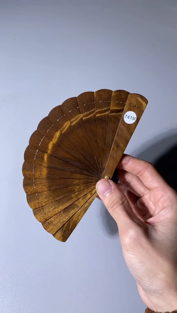 【闪购商品】金丝楠741号10cm金丝楠木小叶桢楠掌中扇