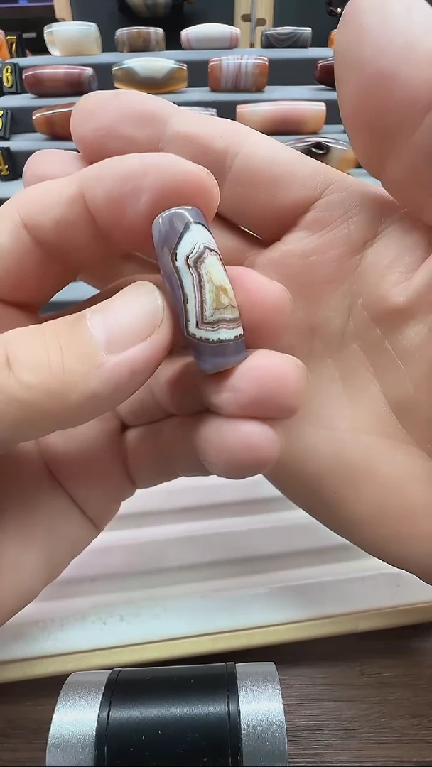 未镶嵌颈饰玛瑙/玉髓玛瑙32*13