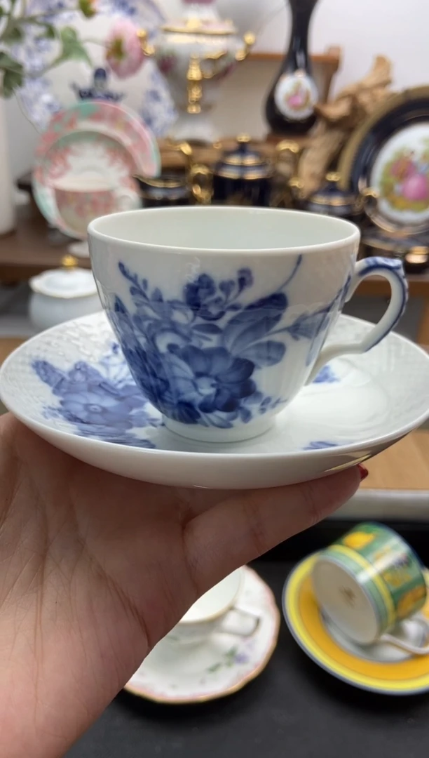 瓷片全新歌哈中型摩卡谨慎参拍，防伪帖撕毁无售后