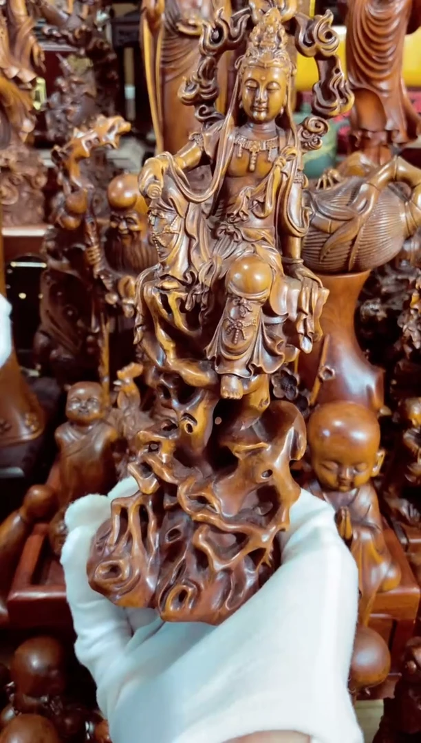 小叶黄杨摆件观音