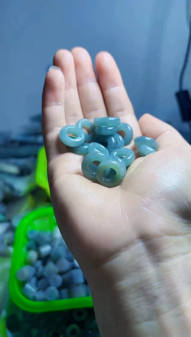 翡翠裸石翡翠裸石缅甸翡翠A货95