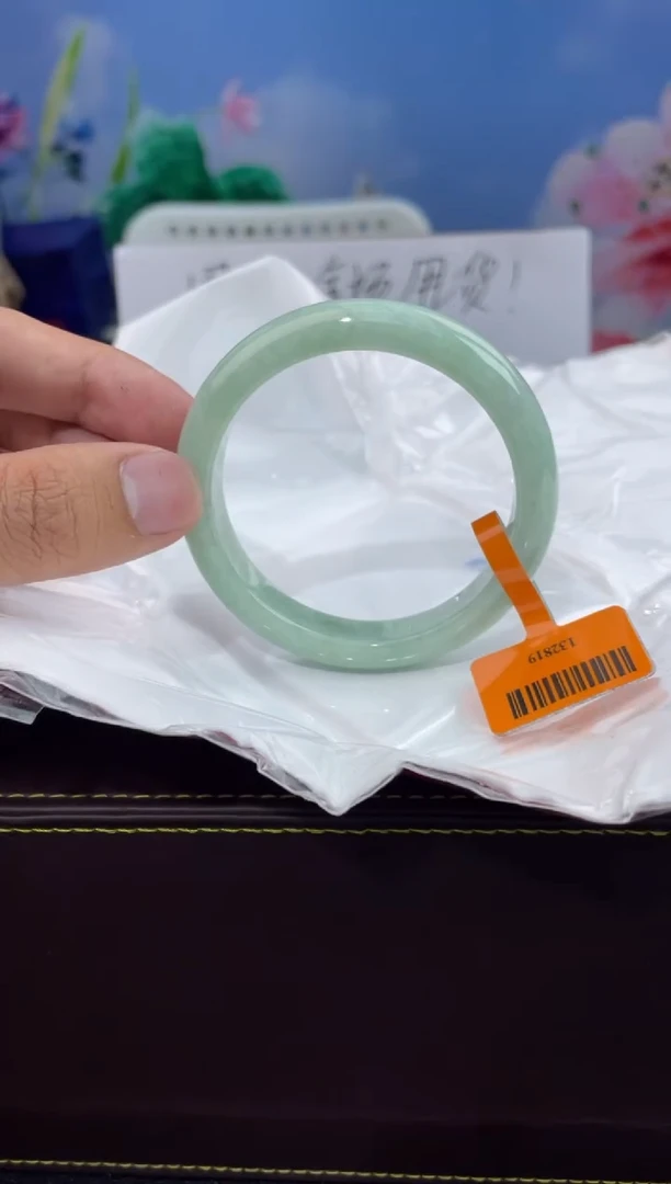 翡翠手镯未镶嵌20翡翠手镯