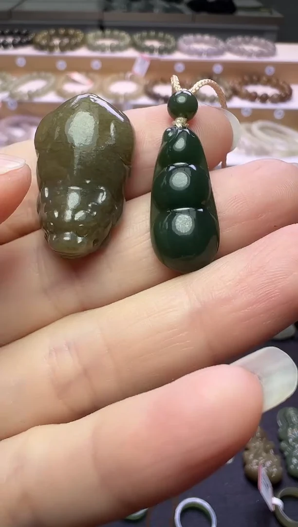 颈饰未镶嵌和田玉297号链接有包容两个15米