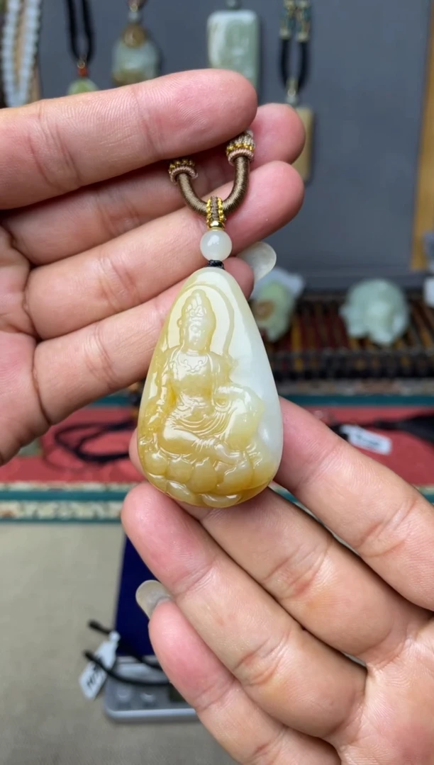 颈饰未镶嵌和田玉拍一发一