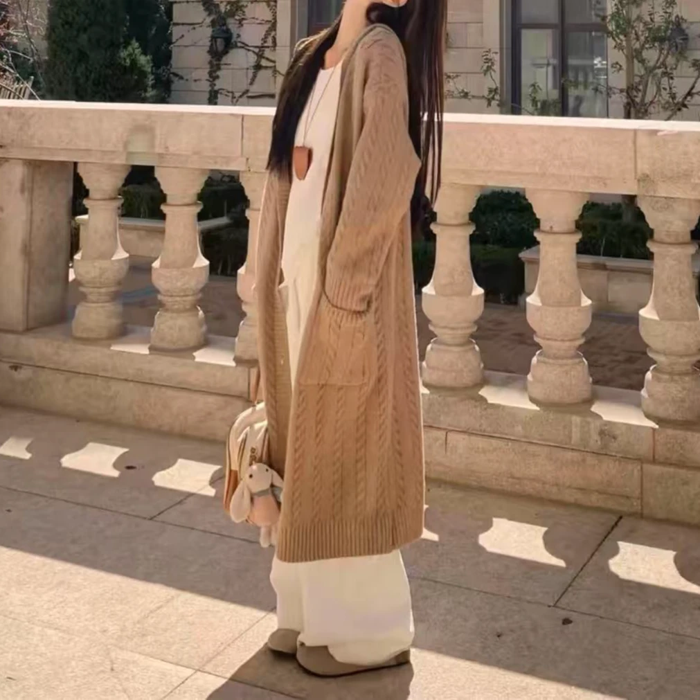 常规圆领拼接中长款毛边长袖毛衣纯色秋冬连帽开衫时尚女士