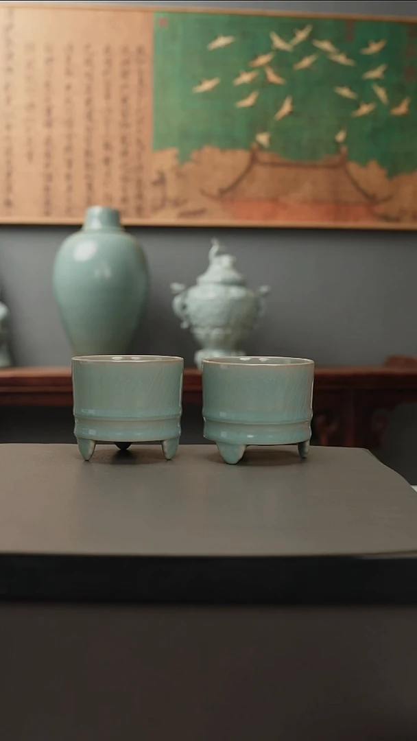 原产地原矿    三足杯 微瑕