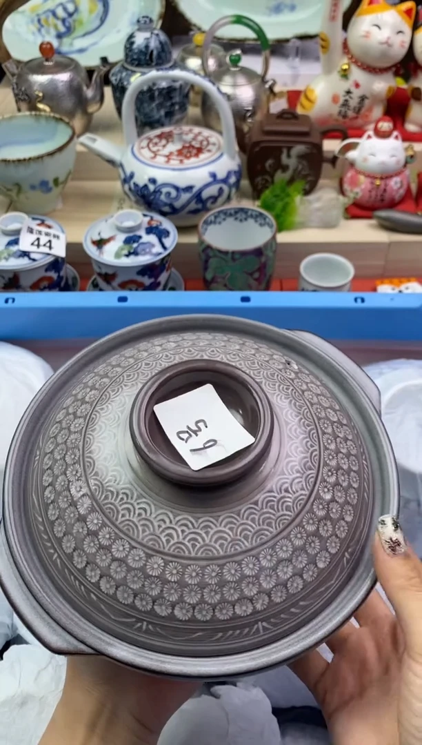 【闪购商品】瓷片隆莲瓷器欢迎大家
