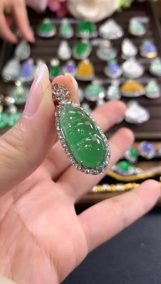 吊坠(不含链)18K金镶嵌翡翠d34