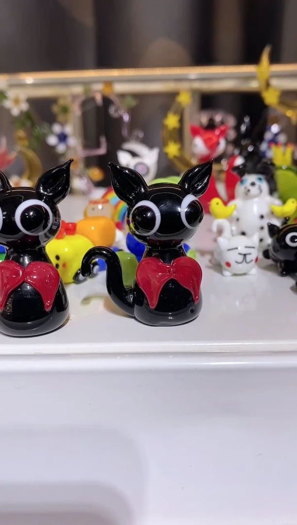 手工艺品琉璃S****沐黑猫