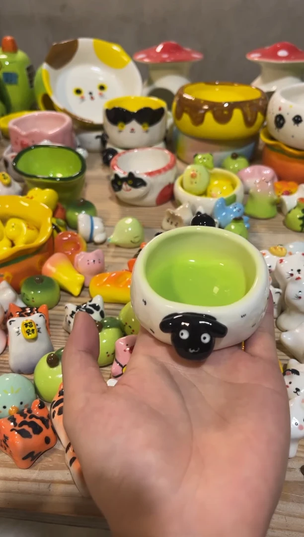 41手工手绘陶瓷品