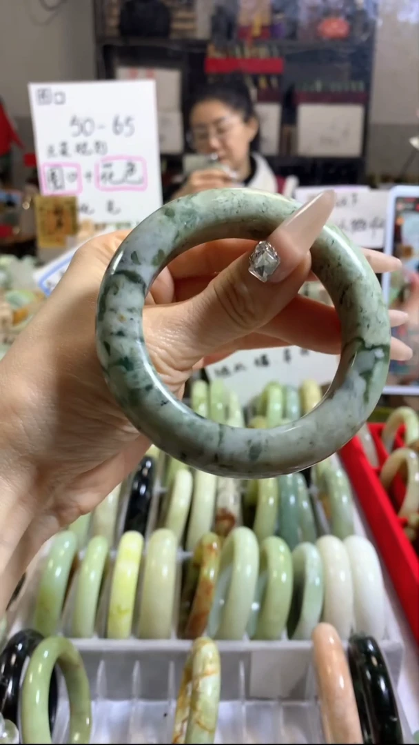 未镶嵌岫玉手镯45 57+