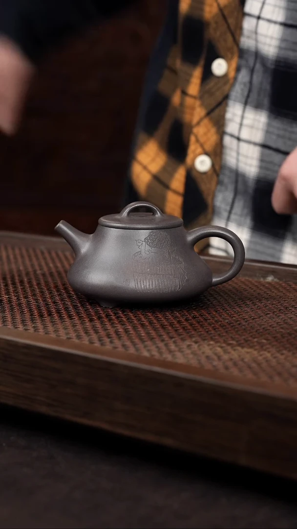 【闪购商品】紫砂茶壶天青刻绘础瓢