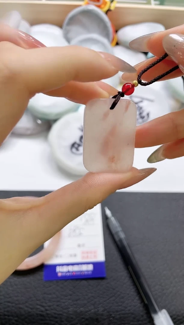 石英质玉未镶嵌吊坠(赠链)SL002