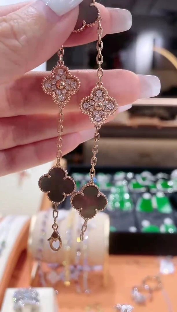 【闪购商品】钻石手链18K金镶嵌手链