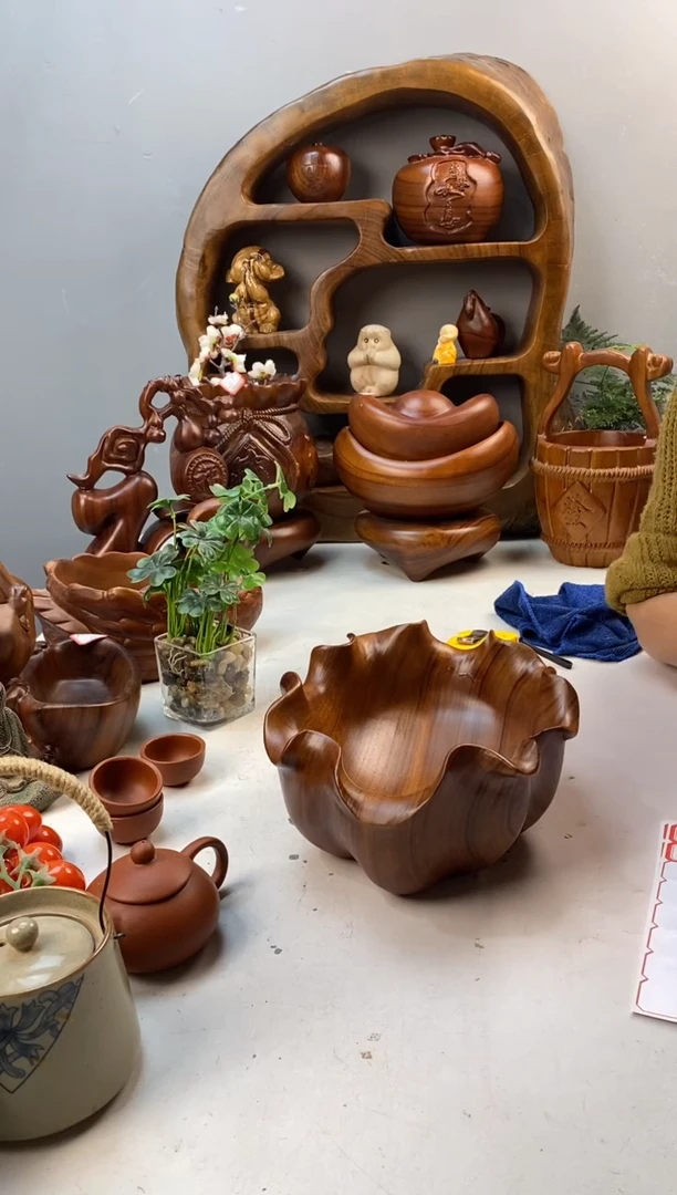 香樟木A33荷叶果盆/尺寸28*22*12