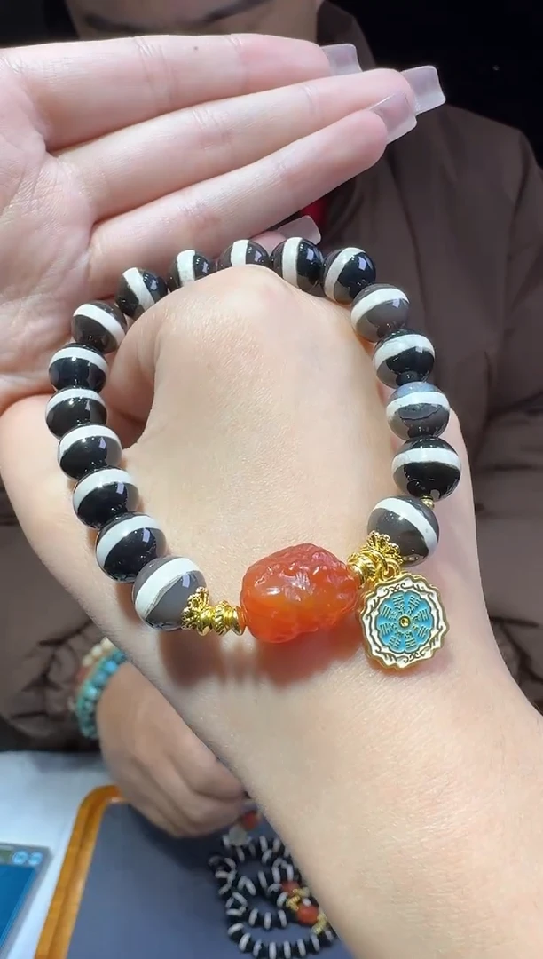 【闪购商品】玛瑙/玉髓手链未镶嵌多样性发一件 502