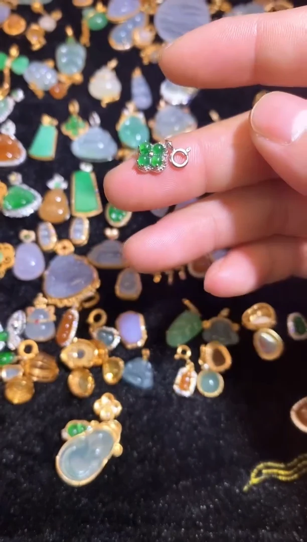 颈饰银S925镶嵌翡翠天然a货翡翠