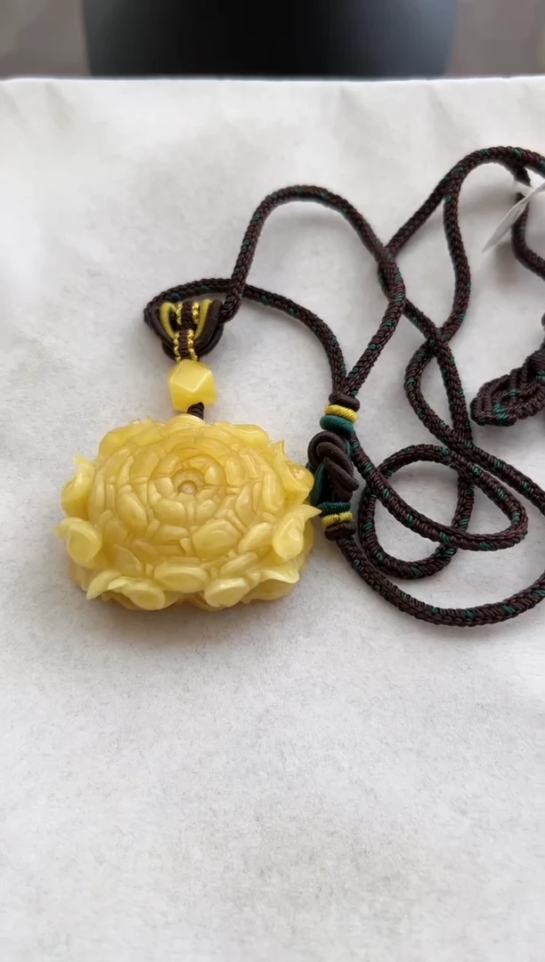 【闪购商品】琥珀裸石未镶嵌10204262-吊坠